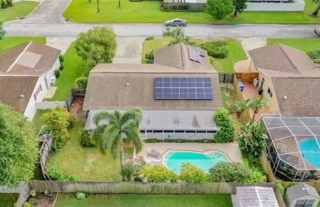 5901 27TH STREET S - 5901 27th Street South, St. Petersburg, FL 33712