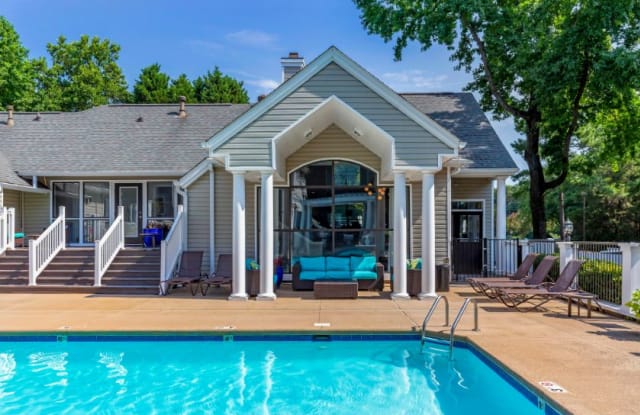 Bridges At Mallard Creek Apartment Homes Charlotte Nc Apartments For Rent