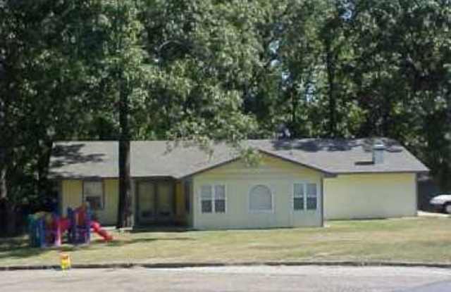 Questions call Peggy Goodman 501 676 1758