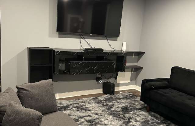 Photo of 5119 E Street Southeast