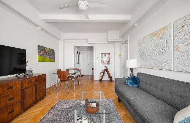 535 W 110th St Apt 15B