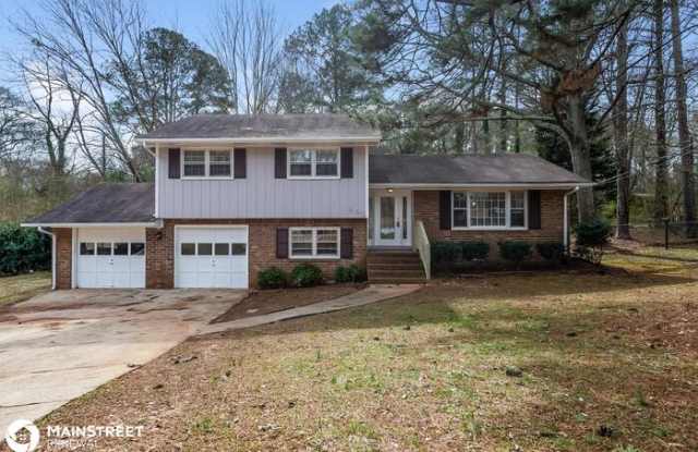 430 Amity Court