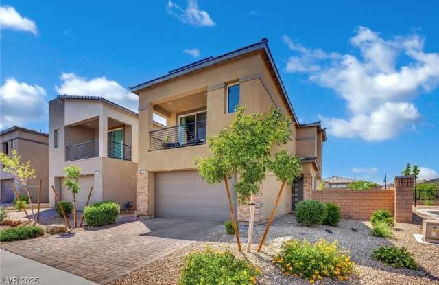 8907 Roadrunner Ravine Street