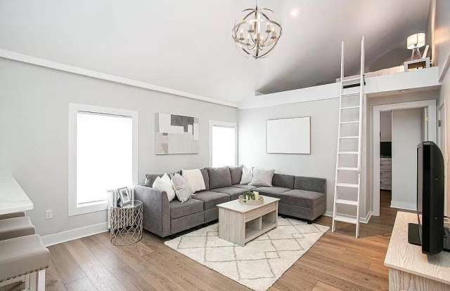 14 Brinley Street