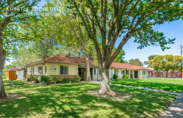 2052 Red Robin Ln