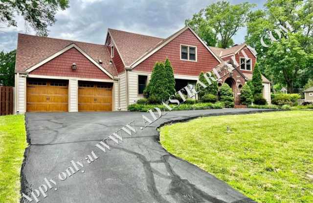 5404 Chadwick Street