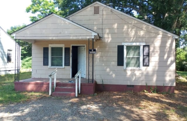 2918 Plainview Road - 2918 Plainview Road, Homeland Park, SC 29626