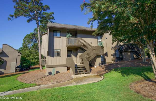 800 Saint Andrews Drive