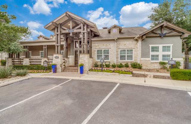 Photo of Club at Stone Oak