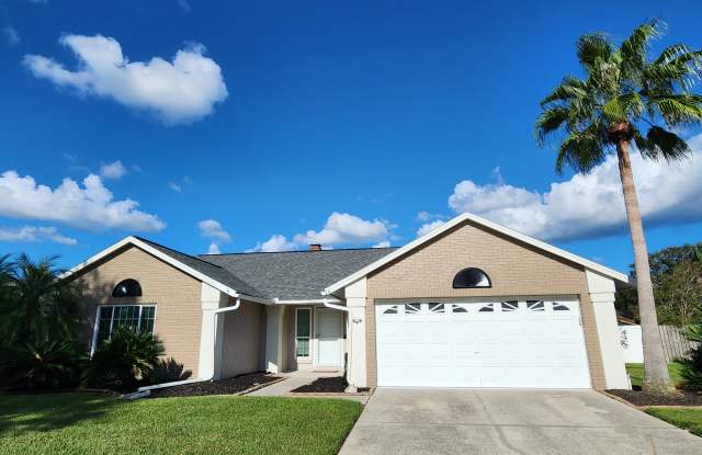 Photo of 18303 Big Pond Way