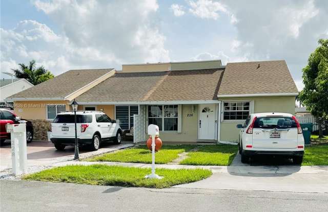 226 SW 95th Pl