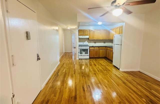 1079 Willoughby Avenue