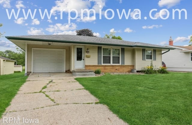 601 SE 4th Street - 601 Southeast 4th Street, Ankeny, IA 50021