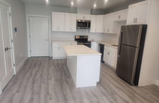 2 BLOCKS FROM BEACHMONT TRAIN STATION CALL FOR COST DETAILS