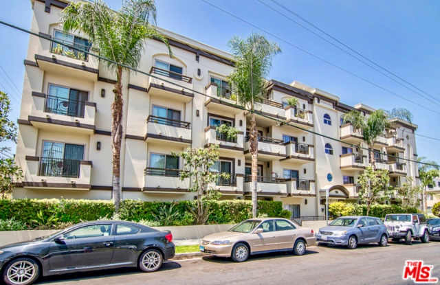 Home Sweet Home 3+2 in the Heart of Brentwood!! - 951 Granville Avenue, Los Angeles, CA 90049