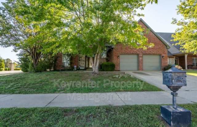 406 N Emerson