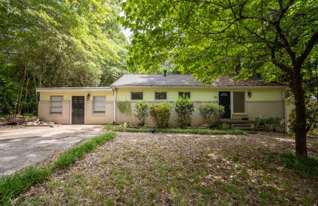 175 Habersham Way -  Available May 2026!