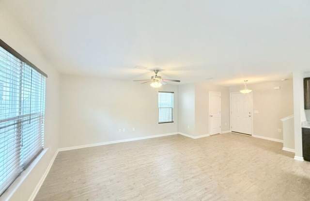 5856 Magnolia Bend Blvd