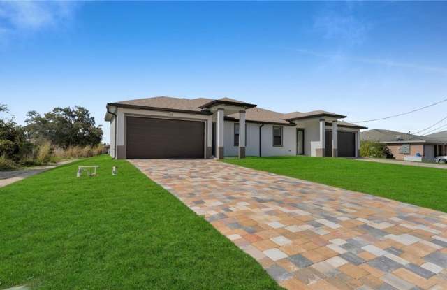 330 Gordon Avenue S unit: 2