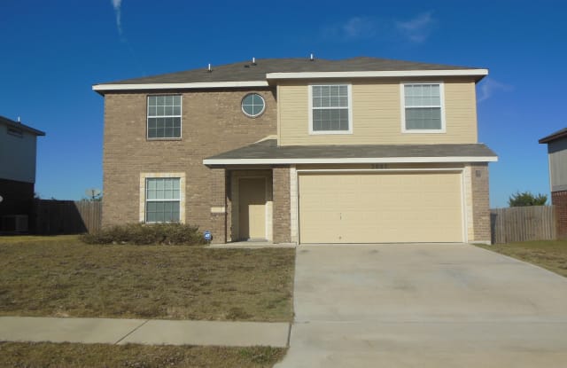 3807 Latigo Dr - 3807 Latigo Drive, Killeen, TX 76549