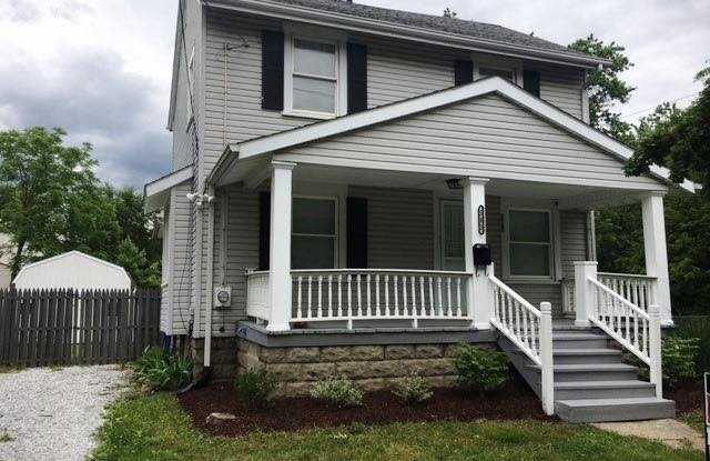 Photo of 583 Victoria Avenue