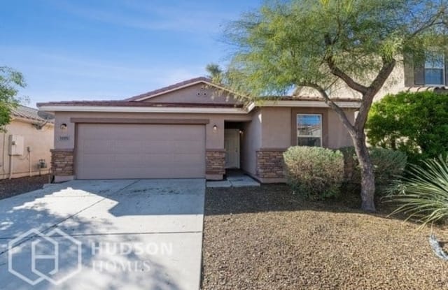 1095 East Kelsi Avenue - 1095 East Kelsi Avenue, San Tan Valley, AZ 85140