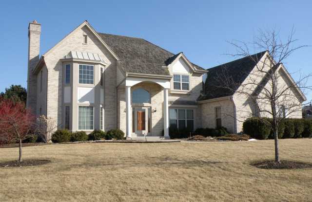 Large 5 Bedroom in Elite Suburbs