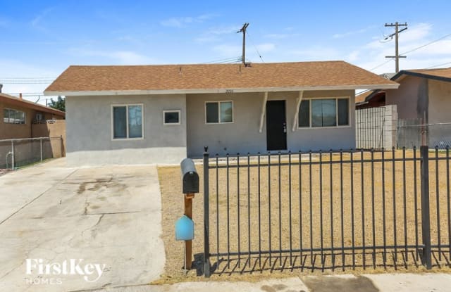 3216 East Dillon Avenue - 3216 East Dillon Avenue, North Las Vegas, NV 89030