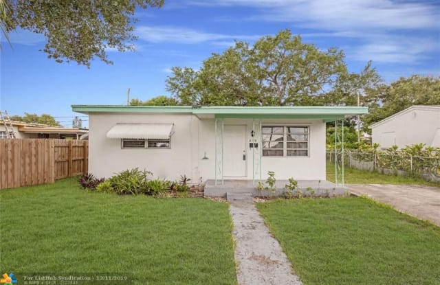 210 SW 67th Ave - 210 Southwest 67th Avenue, Pembroke Pines, FL 33023