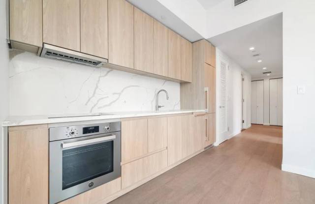 200 East 23rd Street