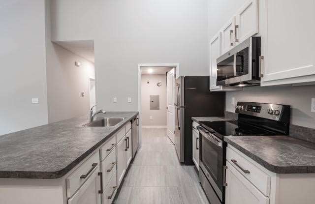 732 Pheasant Run Drive Unit C22