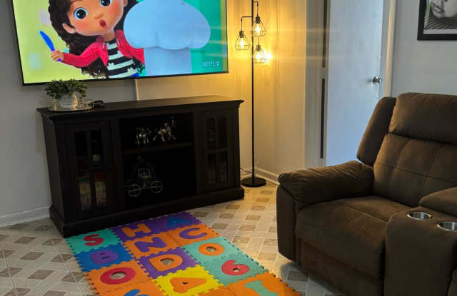 6950 Northwest 186th Street