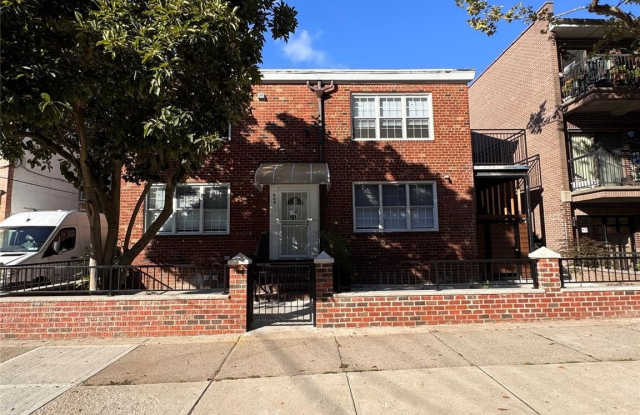 Photo of 609 Ovington Avenue unit: 1