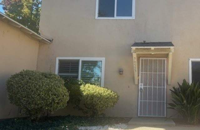 Photo of 30553 Canwood