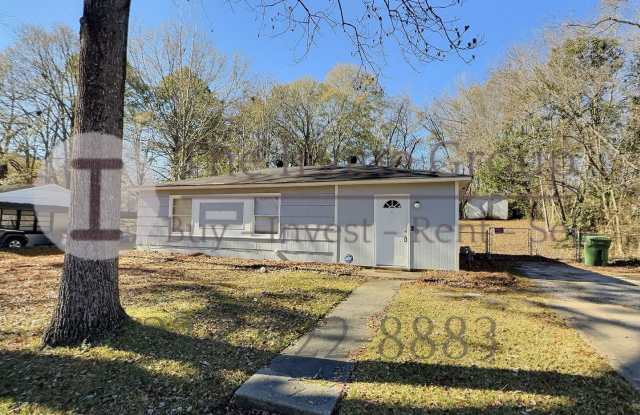 3 Bed, 1 Bath! Vouchers WELCOME!