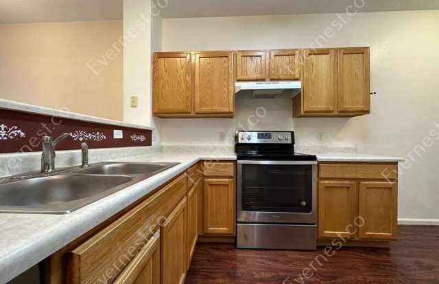 12103 E 2nd Drive
