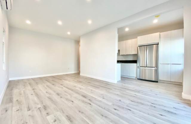 141 N. Swall Drive