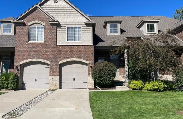 11491 MAPLE CREEK - 11491 Maple Creek Court, Macomb County, MI 48094