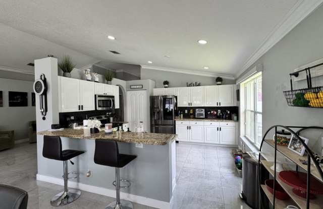 18038 Rhumba Way, Boca Raton, FL 33496