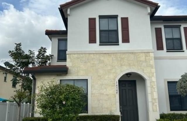 10546 W 33rd Ln - 10546 West 33rd Lane, Hialeah, FL 33018