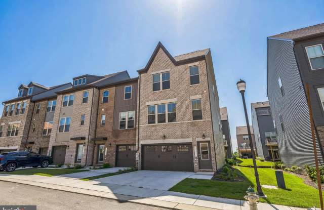 16911 SAINT WILLIAM WAY