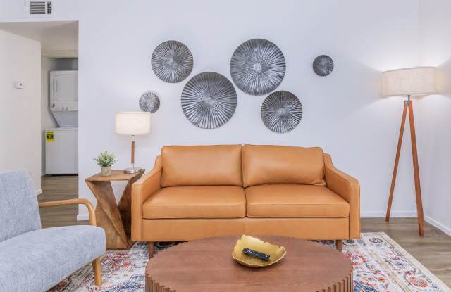 Photo of River Park Apartments