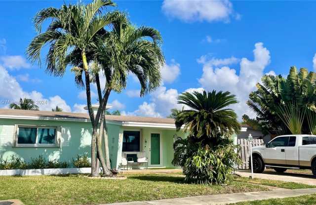 4471 SW 34th Dr