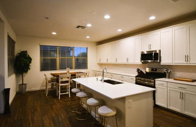 2586 E. Athena Ave. Gilbert, AZ 85297