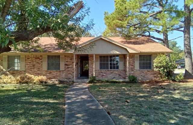 Photo of 1311 Alpine Drive