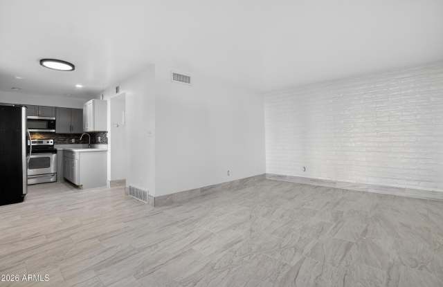 2925 N 38TH Street unit: 2