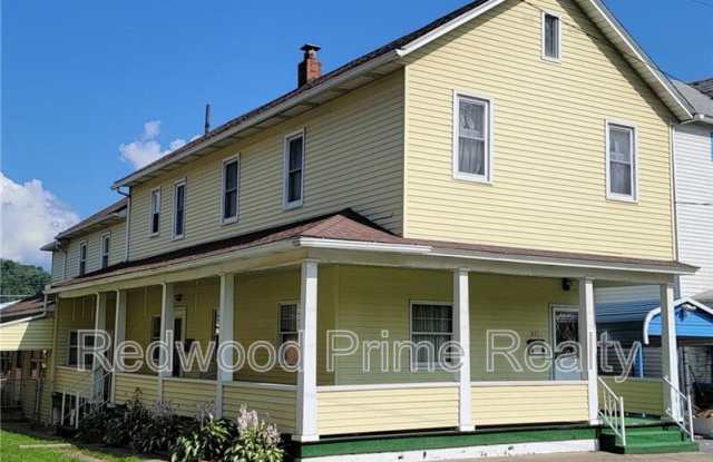 645 Coleman Avenue 1