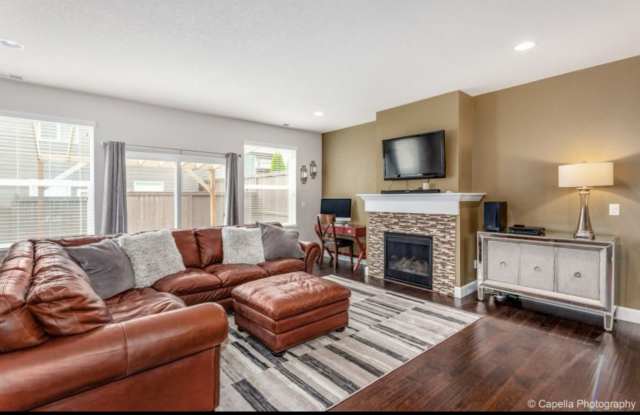 6813 Northwest 163rd Avenue