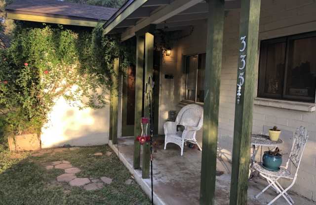 335 E SOLANA Drive