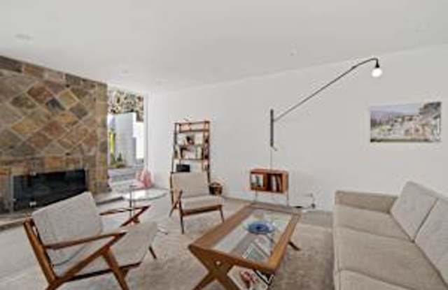 5 bedroom 5 bath Available for Short Term Rental